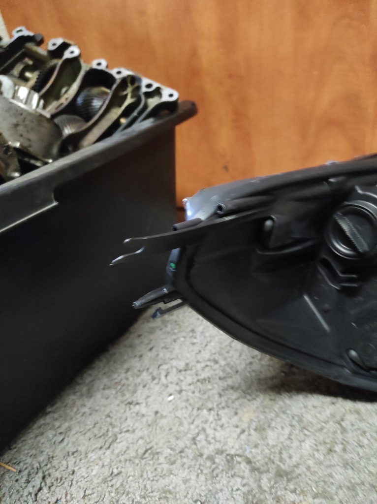 фото №12, Лампа фара левый перед передний renault clio iv 12-19