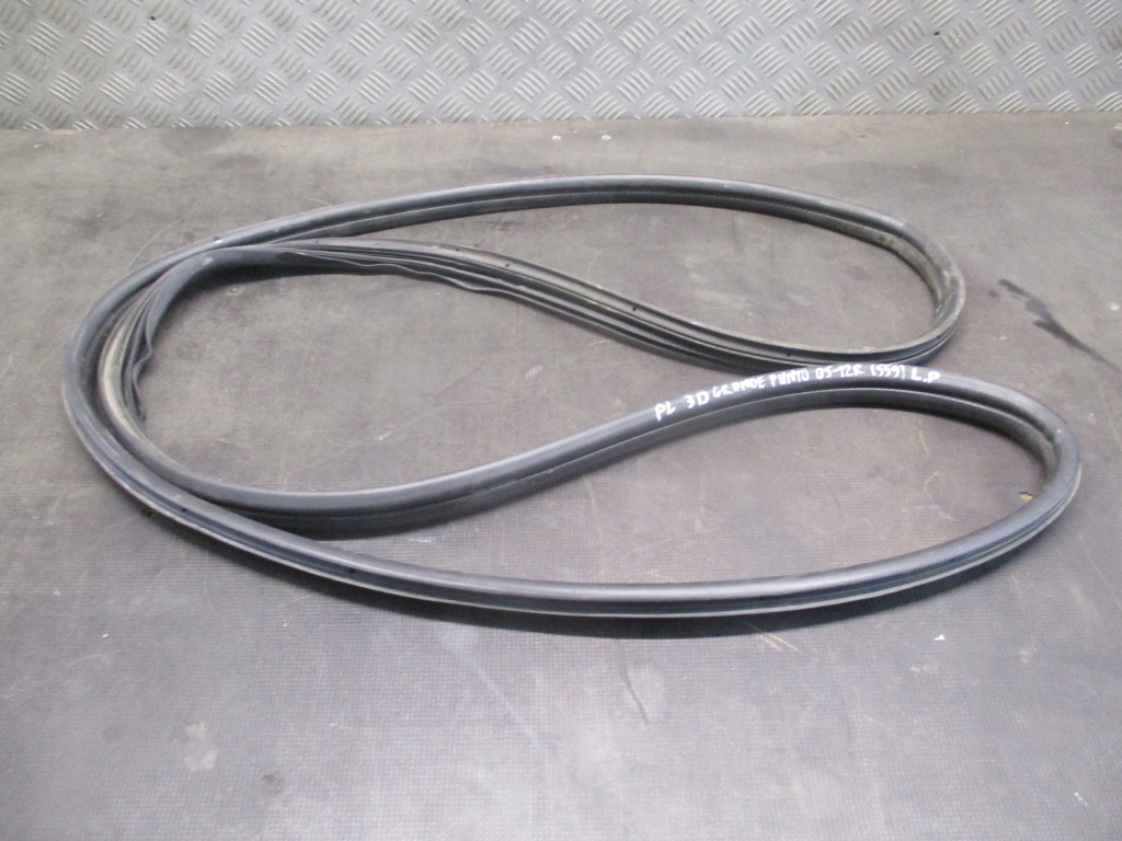 фото №3, Прокладка двері лівий перед grande punto 05-12 3d 1.4 b