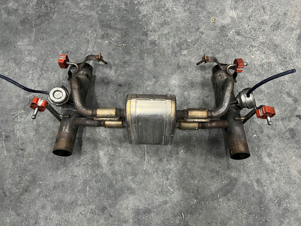 фото №1, Ferrari 488 gtb выхлоп гаситель