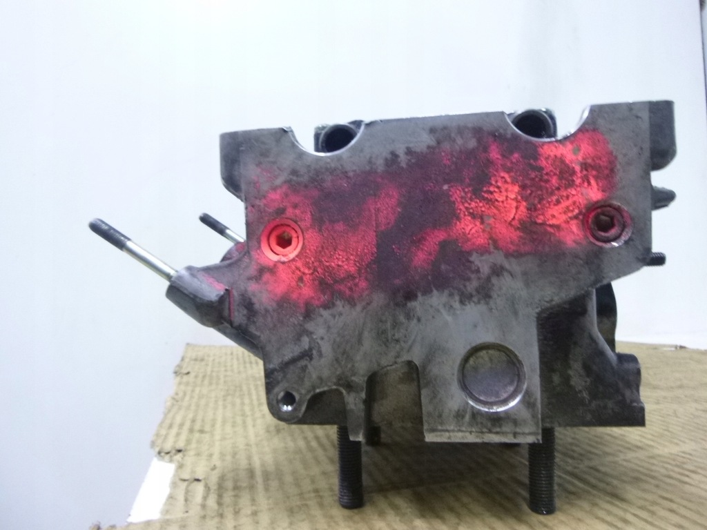 фото №6, Головка двигуна bmw e46 2.0d 2000r.