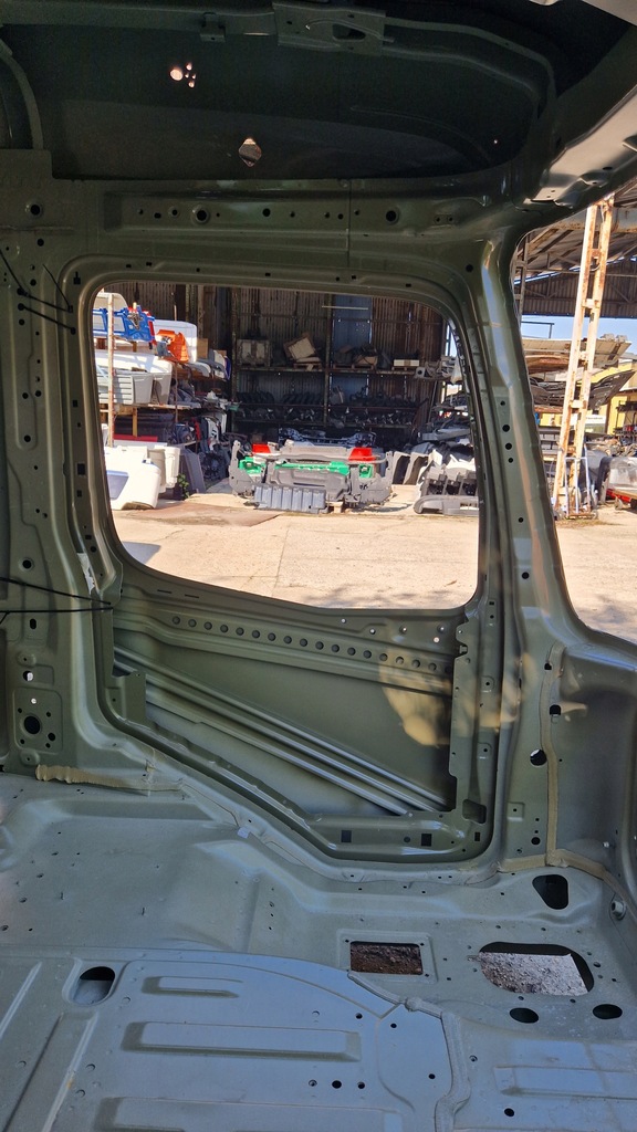 фото №10, Кабіна mercedes actros mp4 antos