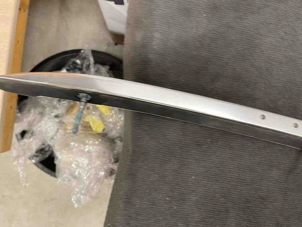 Комплект рейлингов кровельные audi 4k9860022 3.0l дизель 2020 с Разборки