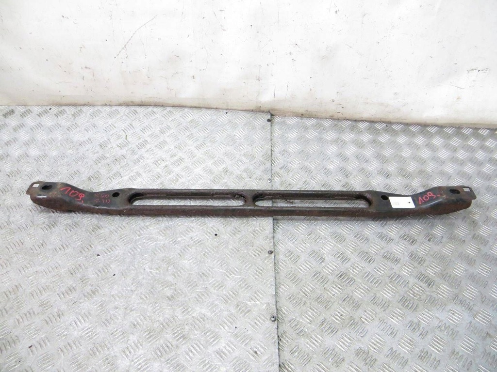 фото №1, Volvo xc60 балка pod радиатор перед 08-13