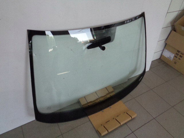 фото №4, Стекло лобовое перед skoda fabia iii hb 1.0 mpi 2017 rok