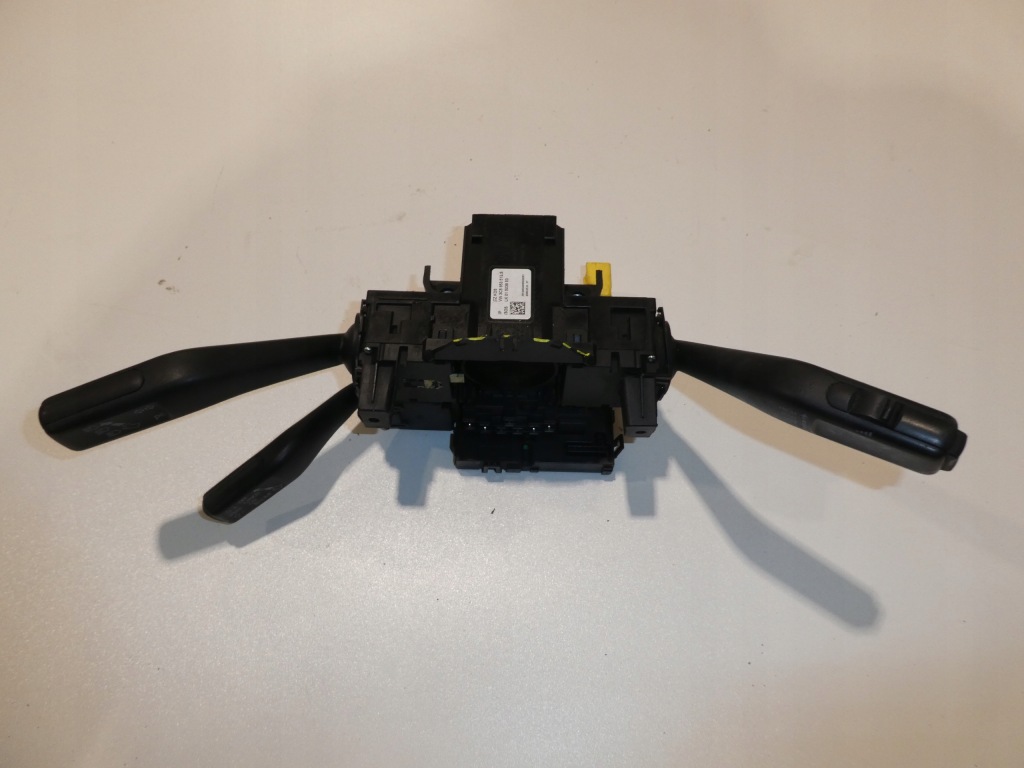 фото №1, Manteka перемикач volkswagen passat b6 3c0953549a