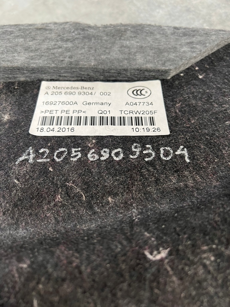 фото №4, Шумоизоляция багажника mercedes w205 c klasa