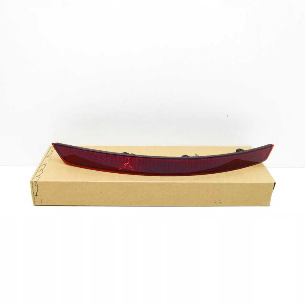 фото №11, Skoda superb mk3 відбивач бампера заднього lewego 3v5945105 oem