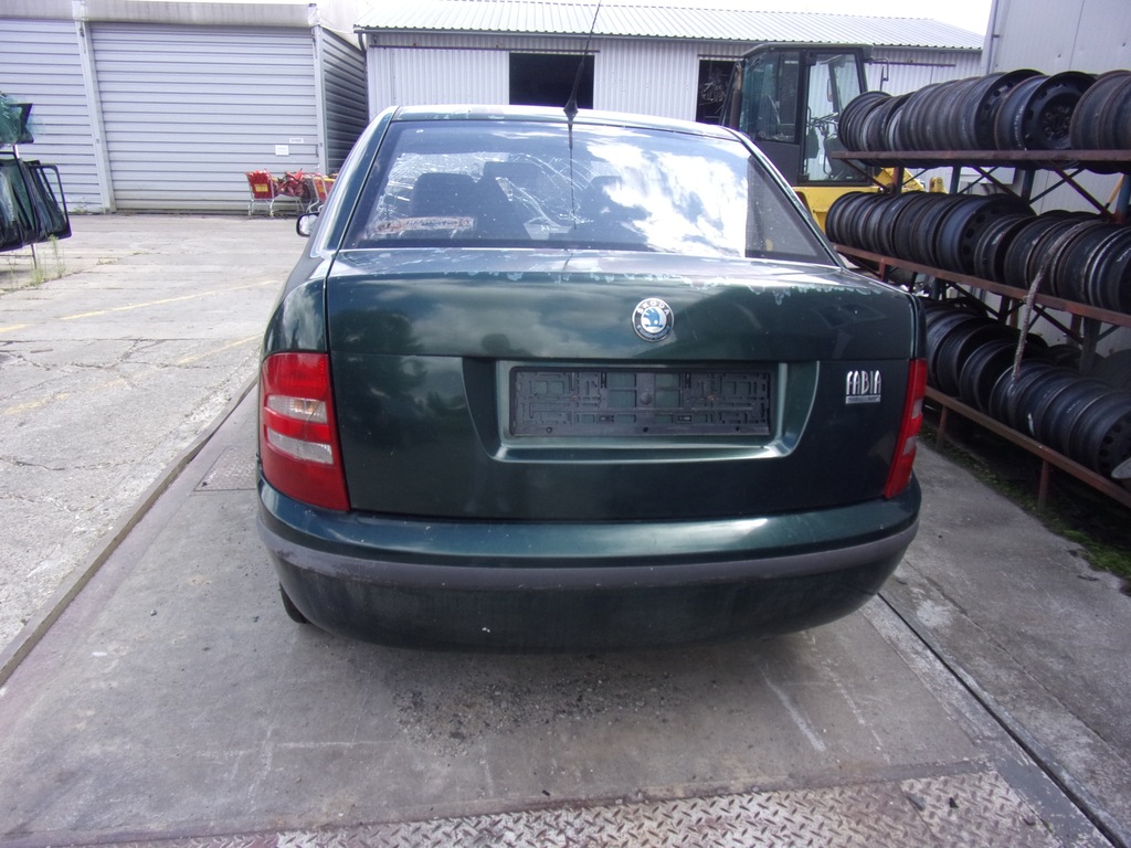 фото №6, Захист сонцезахисна права skoda fabia i