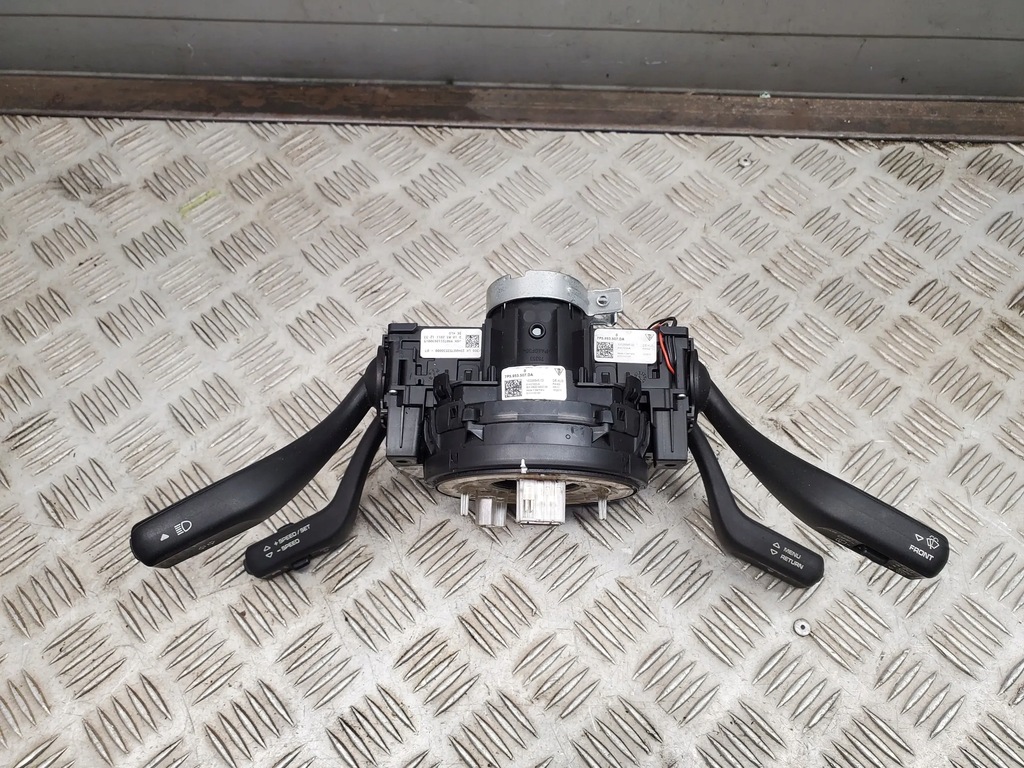 фото №10, Porsche cayenne 92a 7p5953507da панели управление, переключатели