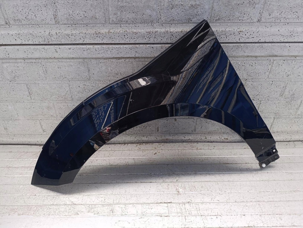 фото №1, Volvo ex30 2023- крила передній лівий оригінал
