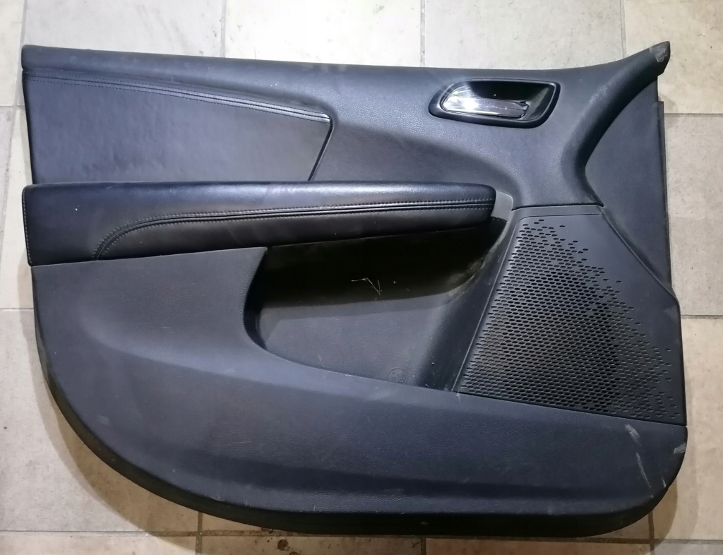 Купить Fiat freemont 11r обшивка обивка дверь левая перед eu