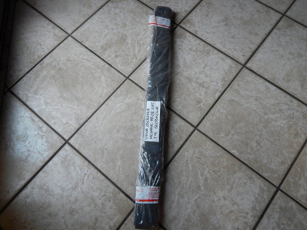 фото №1, Молдинг бампера renault megane 99- lift задняя середина