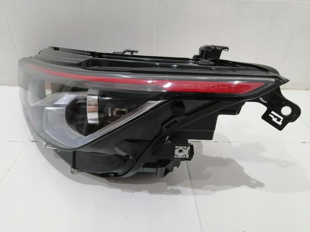 фото №6, Лампа левая передняя перед vw golf 8 5h1