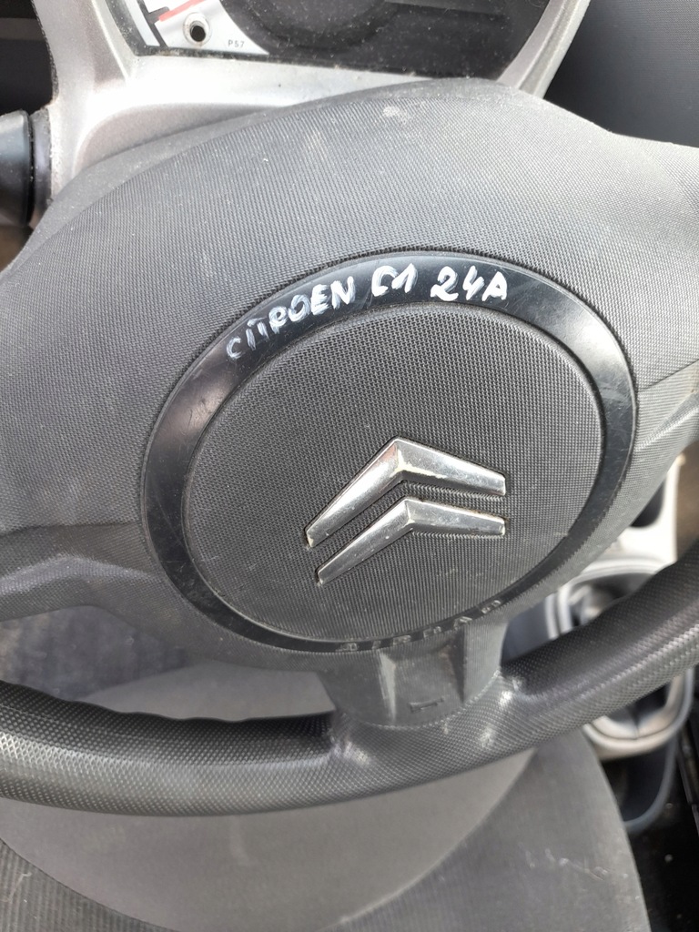 фото №13, Citroen c1 i воздуховод подушка безопасности водителя
