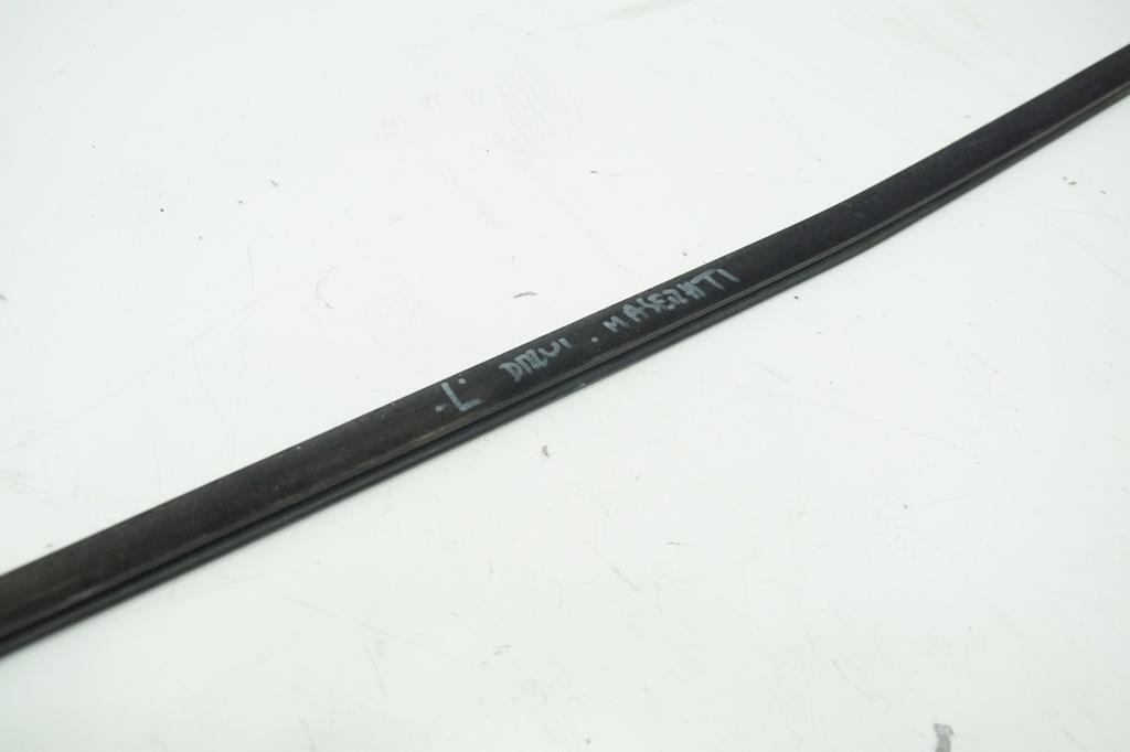 фото №5, Прокладка двері лівих maserati 4200gt 4200