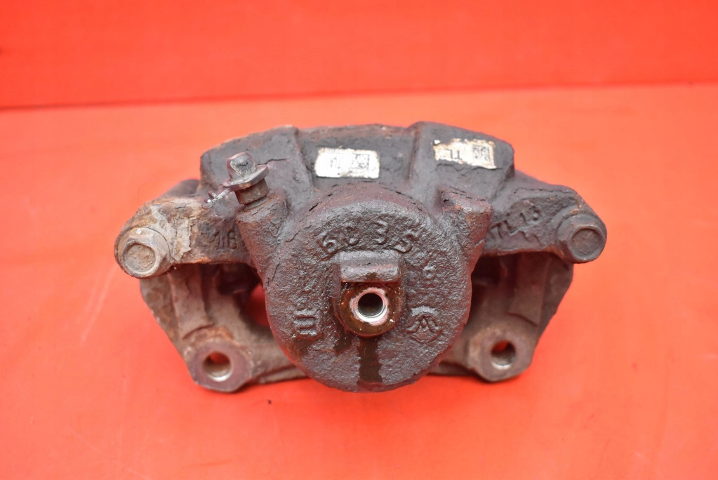 фото №4, Суппорт тормозной левый перед chevrolet hhr 1 i 2.4 b 172 km 05-11