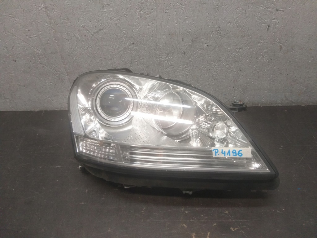 Купить Фара перед правый  mercedes ml w164 ксенон