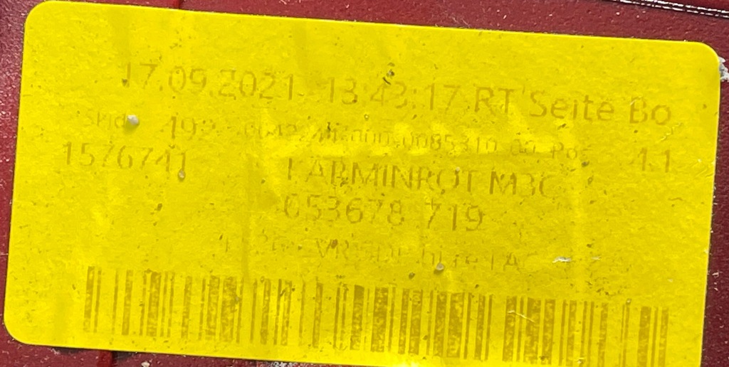 фото №10, Porsche оригинальный номер 9y0854732d молдинг крыла заднего p