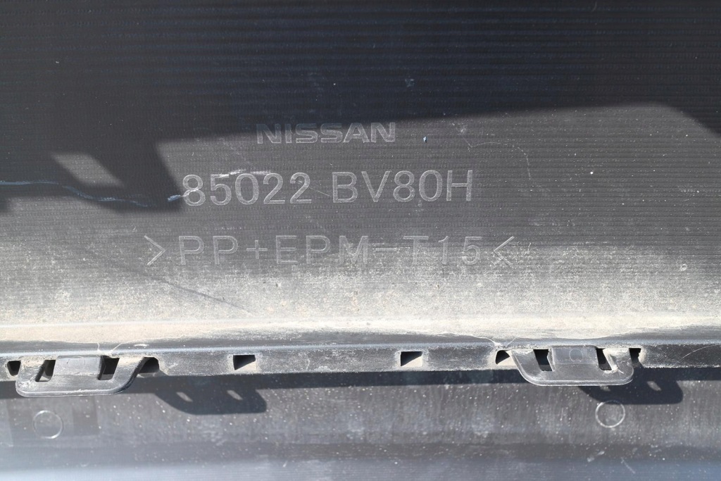 Бампер задний задняя  nissan juke f15 рестайлинг  2014- 85022bv80h с Разборки