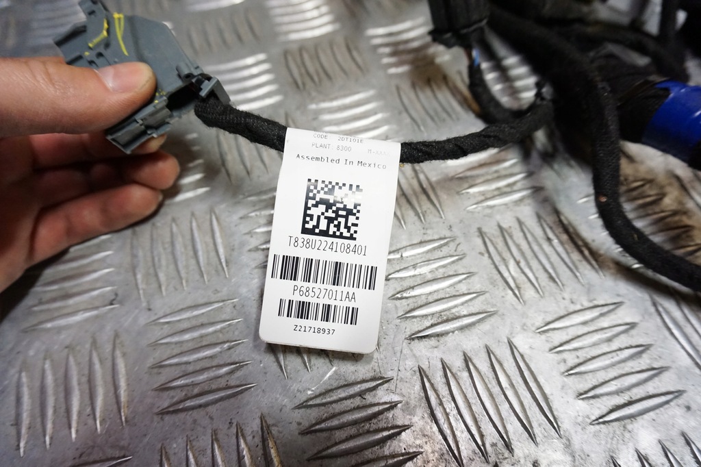 фото №12, Dodge ram 1500 - 2022 - джгут електропроводка панелі приладової панелі usa