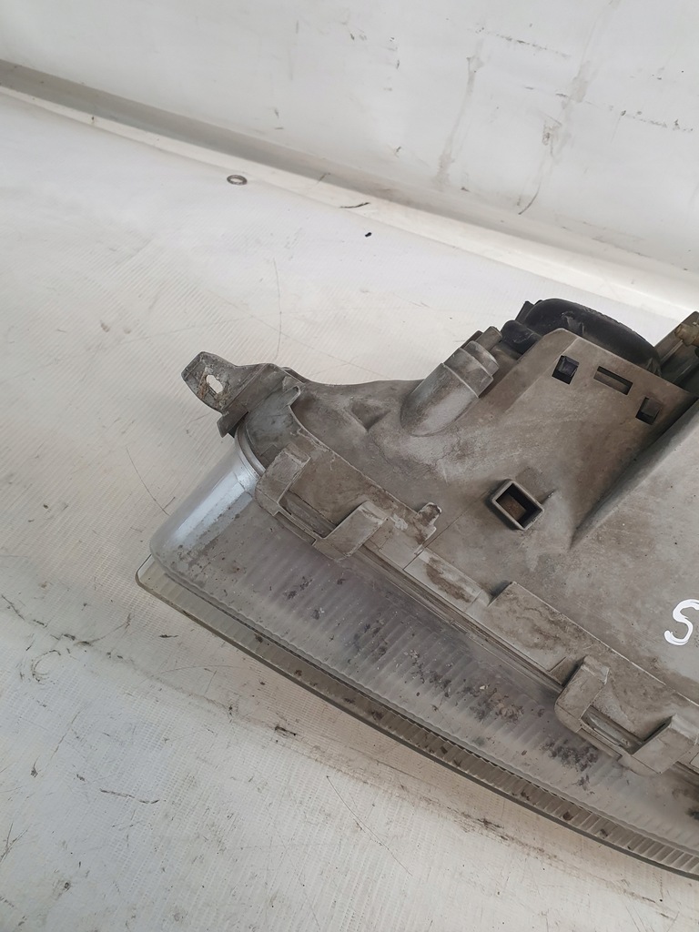 фото №10, Лампа правый перед mercedes vaneo w414 01-05r.