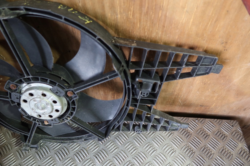 фото №8, Вентилятор радіатора kangoo 8200536235