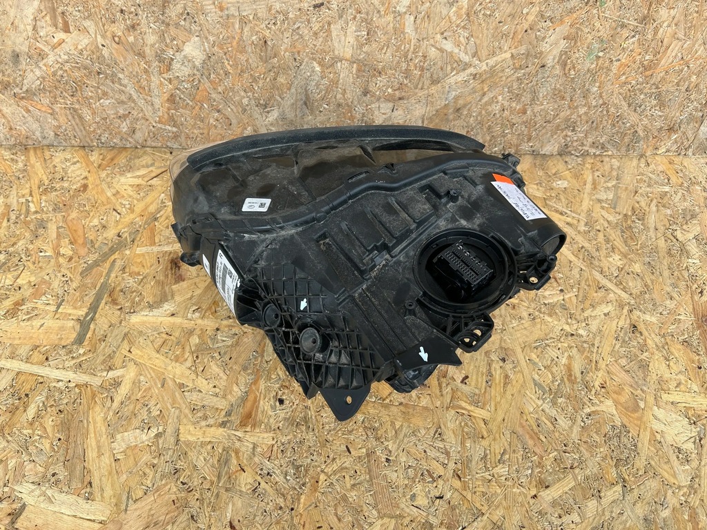 фото №11, Porsche taycan 9j1 2020 лампы передние