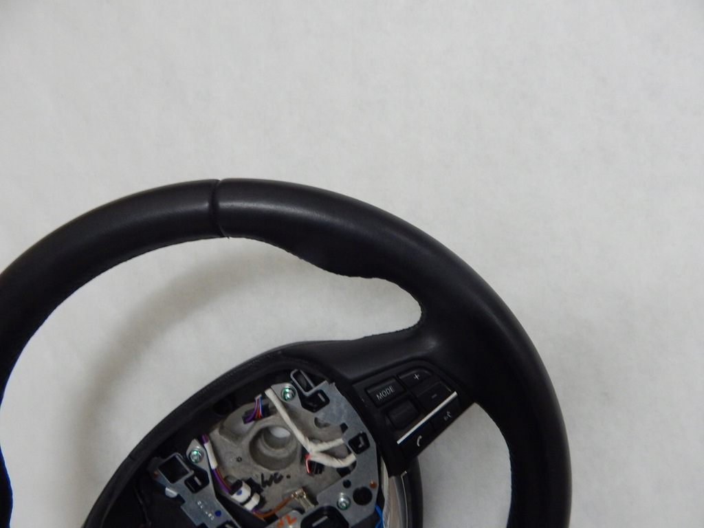 фото №6, Bmw f10 f11 f12 f01 f02 f06 07 sport - повітропровід шкіра multi oryg вібрації