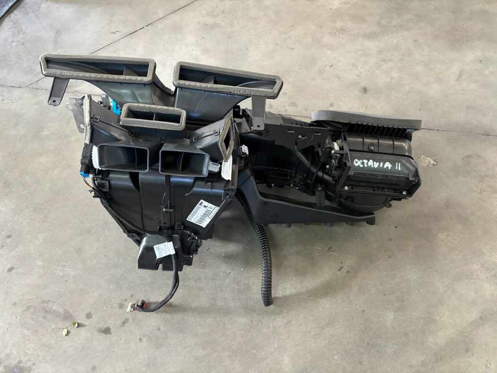 фото №1, Обігрівач skoda octavia ii 2 eu 1z1820003