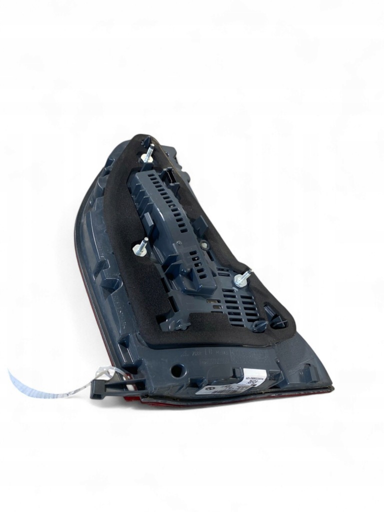 фото №8, Bmw 7 g11 g12 2017 левая сторона лампы задний крышки багажника