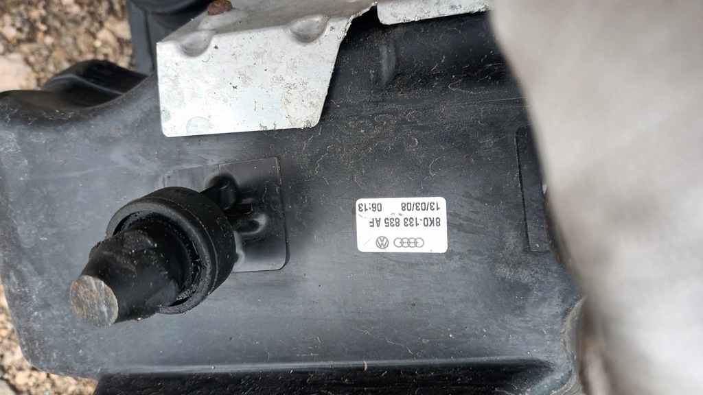 фото №5, Audi a4 корпус фильтра воздуха 8k0133835af