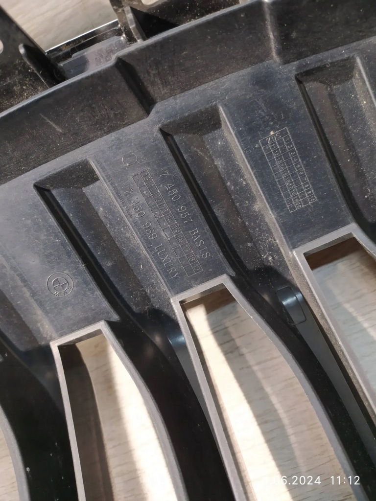 фото №13, 8567. bmw 1 f40 решётка радиатора решётка радиатора 7450957