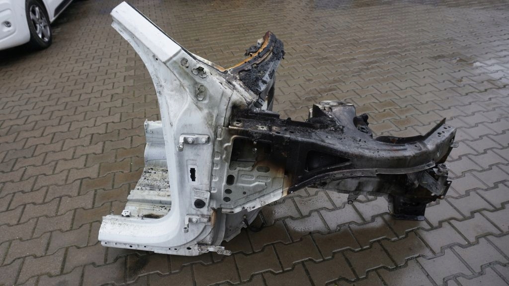 фото №1, Volvo xc90 ii - правая передняя четверть лонжерон перед