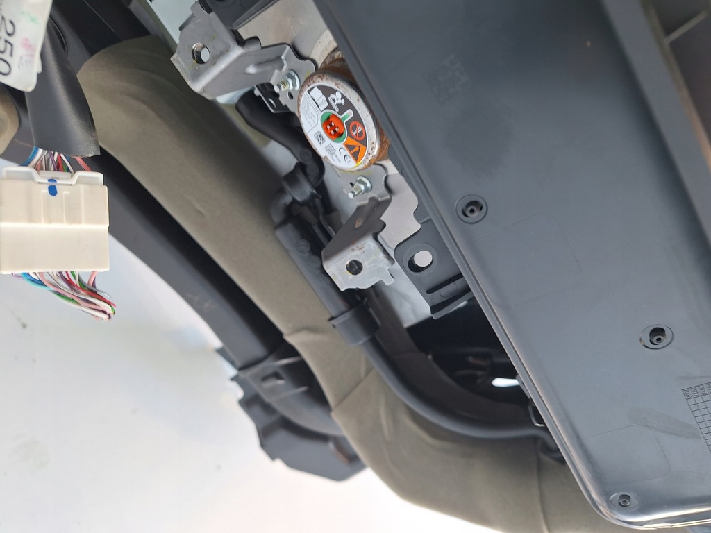 фото №9, Toyota ch-r ii 23- консоль + подушка безпеки набір