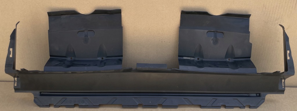 фото №1, Повітропровід повітря audi q8 4m8121285 оригінал ideał