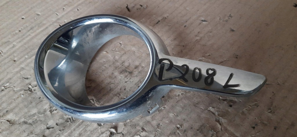 фото №8, Рамка протитуманної фари ліва peugeot 208 i 9673233377