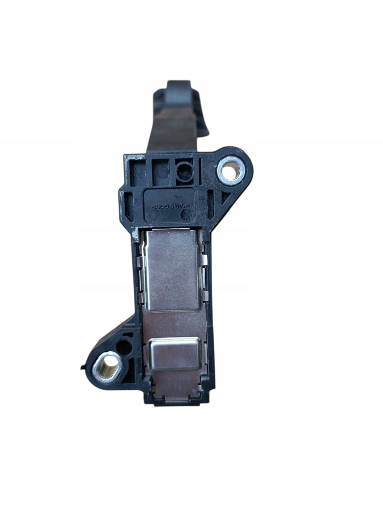 Педаль газа перед сторона левая toyota sequoia xk60 781100c010 Недорого