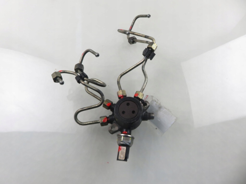 фото №5, Распределитель топлива renault scenic ii 1.5 dci r9144z010d 8200057232 55pp0301