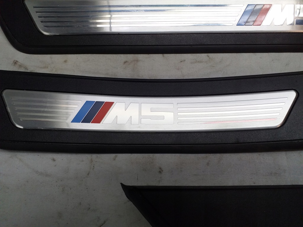 фото №4, Bmw 5 f10 накладки накладки порог внутреннее