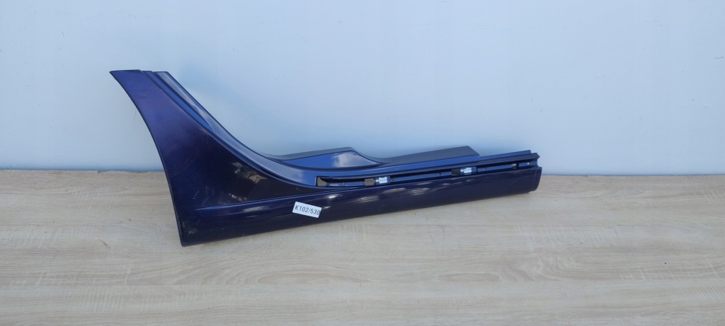 Купити Chrysler 300m правий поріг задні молдинг поріг