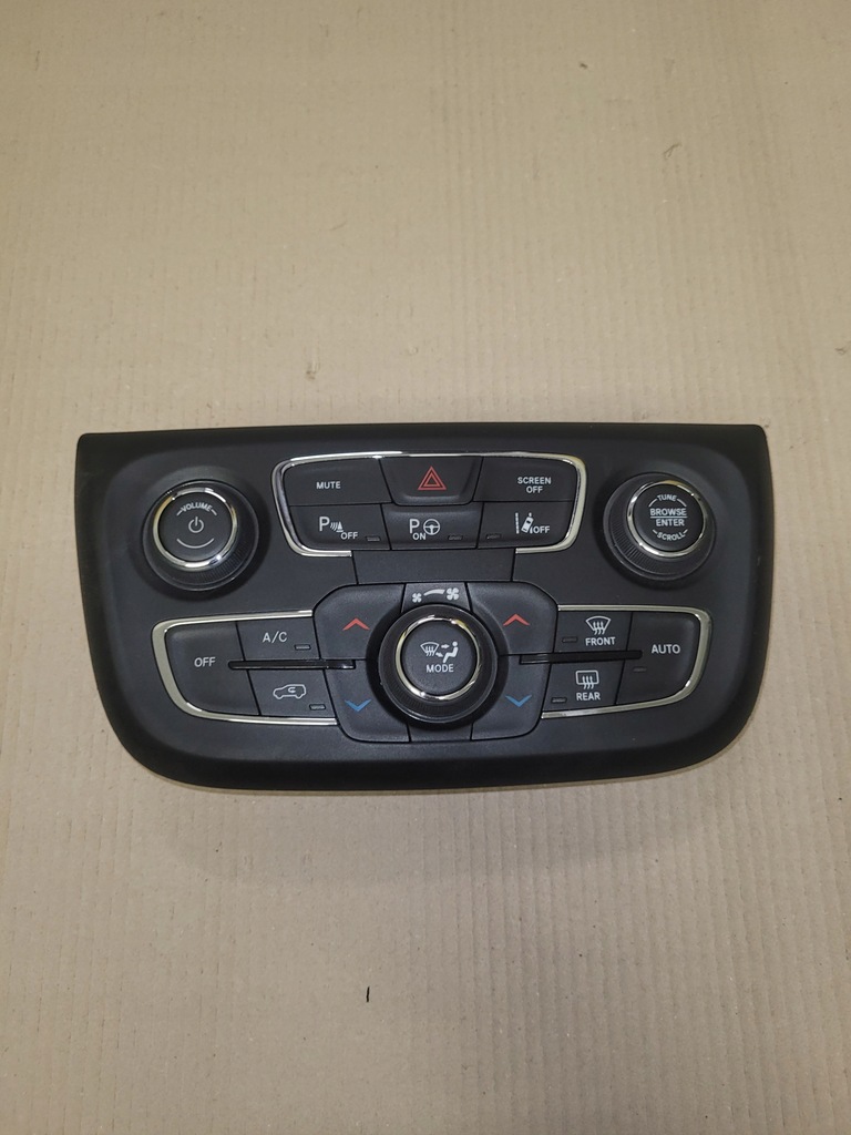 фото №1, Jeep compass ii панель кондиционера