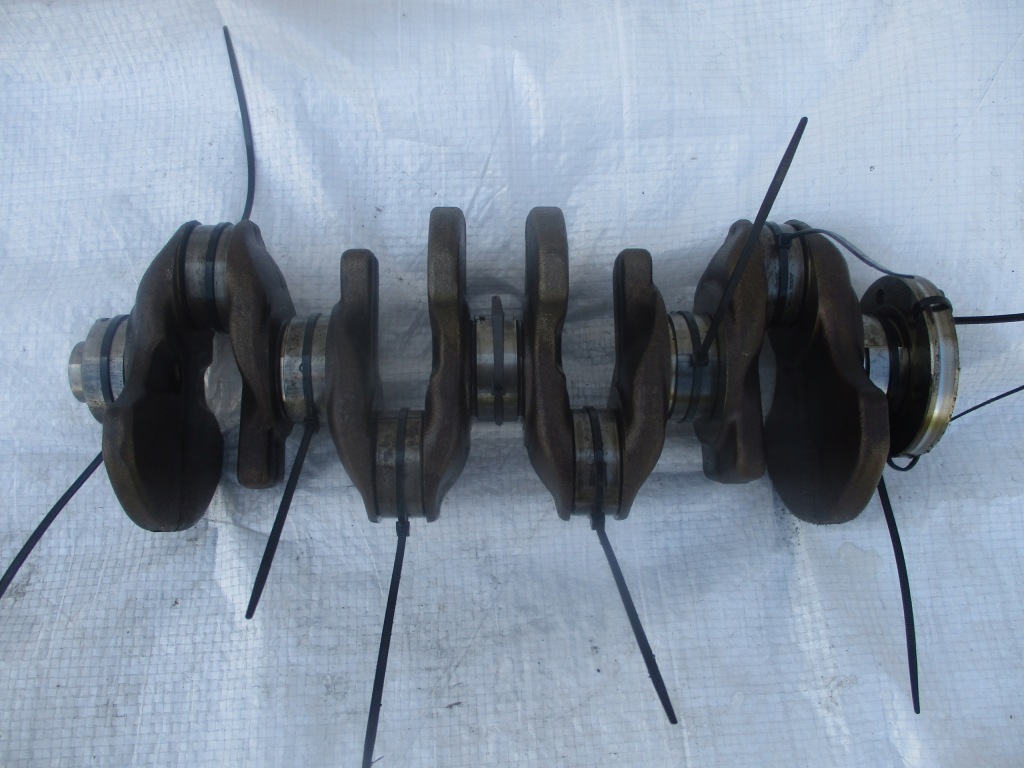 Купити Wał колінчастий 1.6 thp turbo peugeot mini citroen bmw