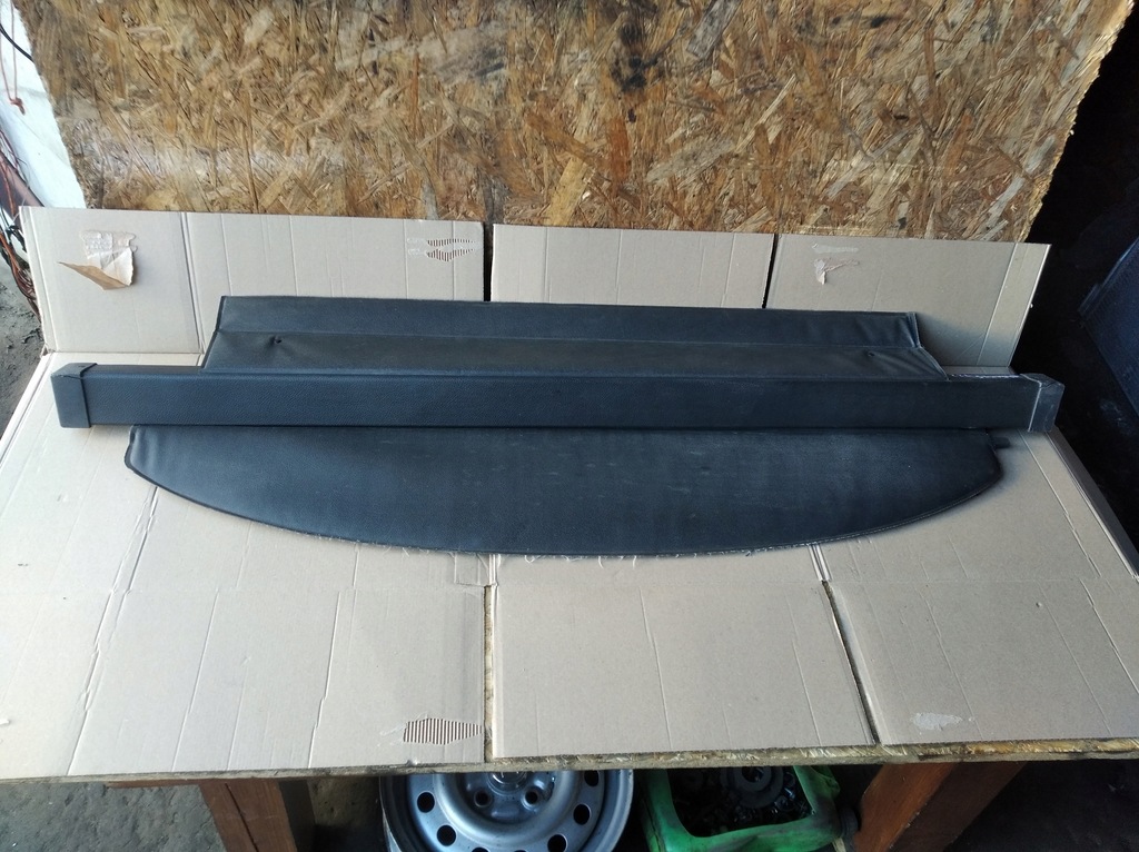 фото №1, Шторка задняя багажника toyota avensis t22