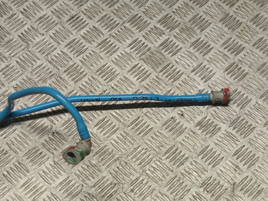 Bmw оригинальный номер 7449067 3' g20 g21 4' g22 g23 шланг обратный топливной  с задний Доставка