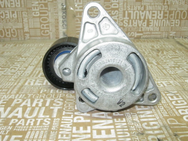 фото №3, Натяжитель ремень генератора 2.2 2.5 dci master ii