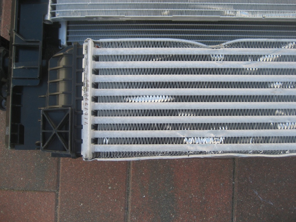 фото №7, Bmw x1 u11 bmw 2 u06 22-25r радіатор wody повітря