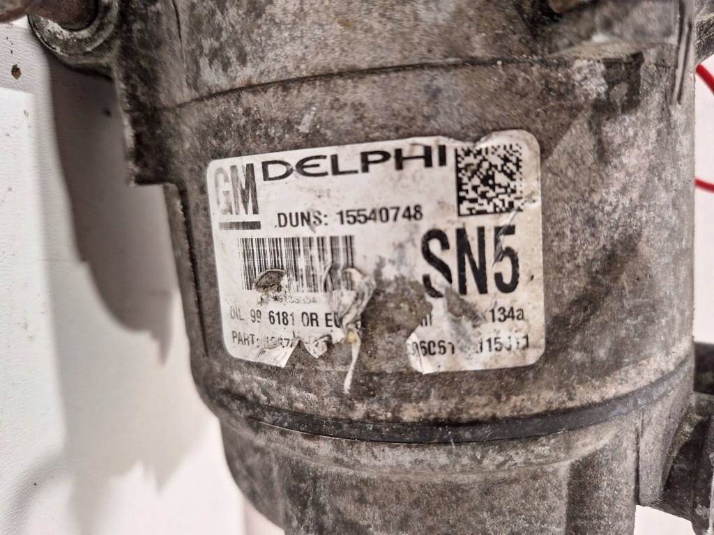 Компрессор кондиционера 13370913 opel zafira b 1.7 cdti 05- Недорого