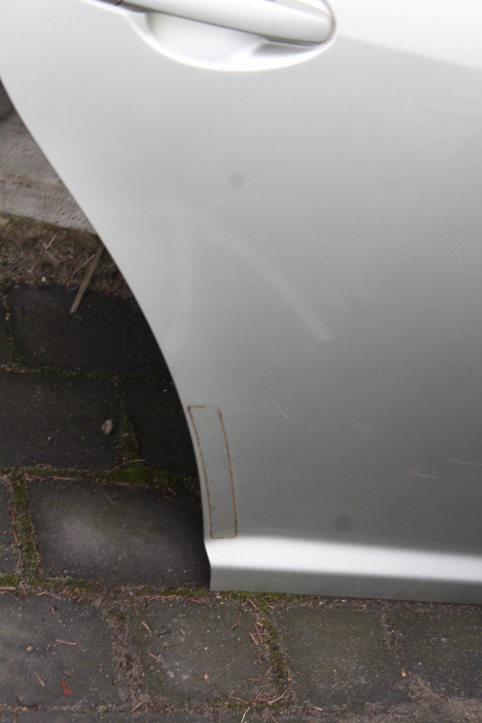 фото №8, Дверь правый задняя toyota avensis t25 kombi цвет 1c0