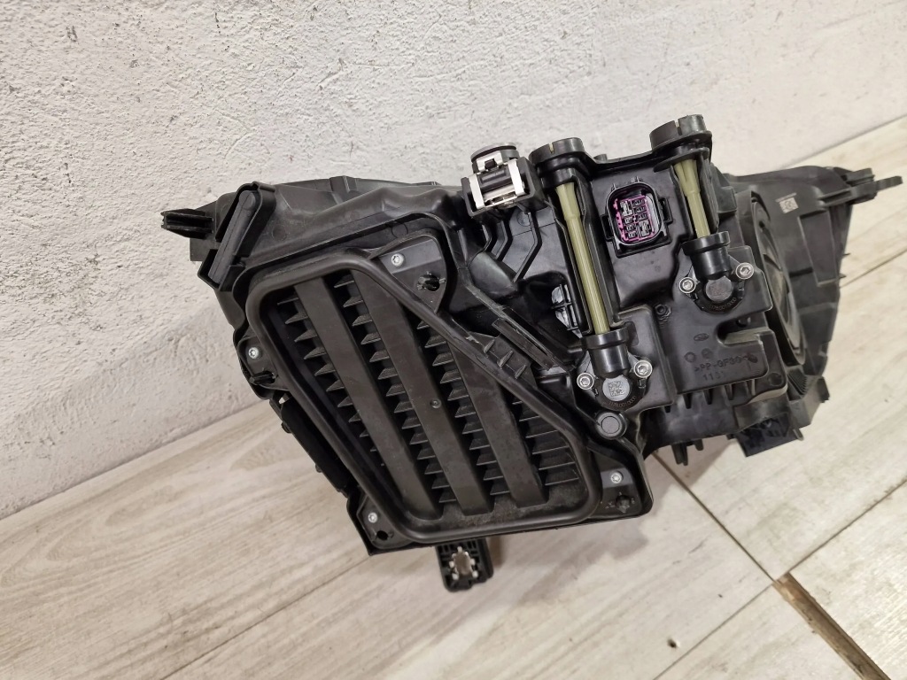 Купить Фара левая перед audi q3 2 83a full led 83a941033