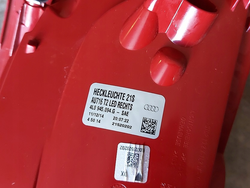 фото №9, Audi q7 4l lift лампа задняя правая usa